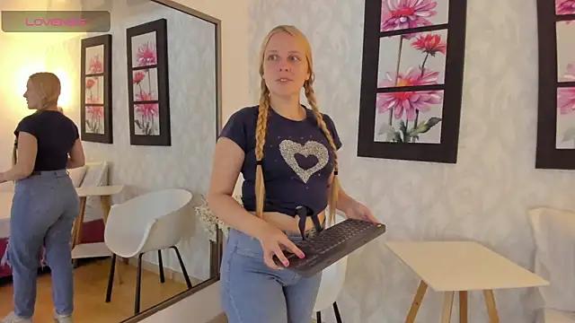 Teen sex cams free adult cams: check-out the satisfaction of conversing and c2c with our stunning models, who will teach you all about seduction and dreams with their smoking hot shapes.