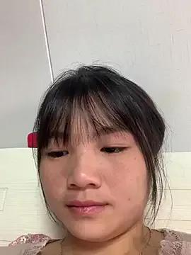 Emlyly-18 from StripChat is Freechat