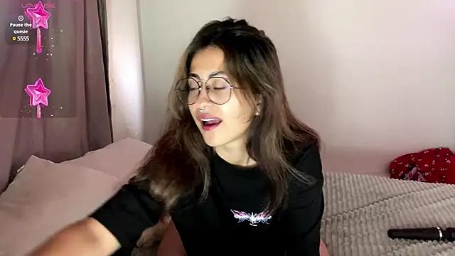 Teen sex cams free adult cams: check-out the satisfaction of conversing and c2c with our stunning models, who will teach you all about seduction and dreams with their smoking hot shapes.