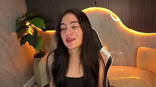 Emma_Baker_TP from StripChat is Freechat