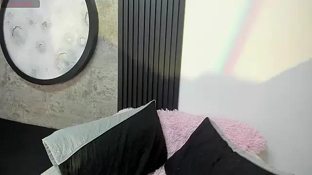 emmaa_grey from StripChat is Freechat