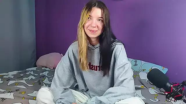 Teen sex cams free adult cams: check-out the satisfaction of conversing and c2c with our stunning models, who will teach you all about seduction and dreams with their smoking hot shapes.