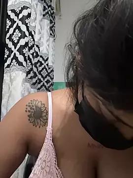Emminemjemmy from StripChat is Freechat