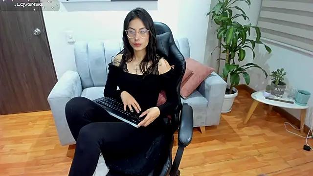 Teen sex cams free adult cams: check-out the satisfaction of conversing and c2c with our stunning models, who will teach you all about seduction and dreams with their smoking hot shapes.