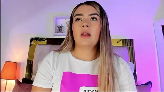 Teen sex cams free adult cams: check-out the satisfaction of conversing and c2c with our stunning models, who will teach you all about seduction and dreams with their smoking hot shapes.