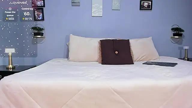 ETHAN_ADAM from StripChat is Freechat