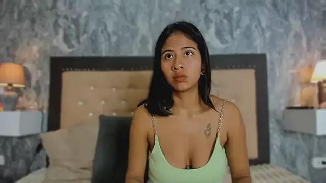 EuphoriaSavage from StripChat is Freechat