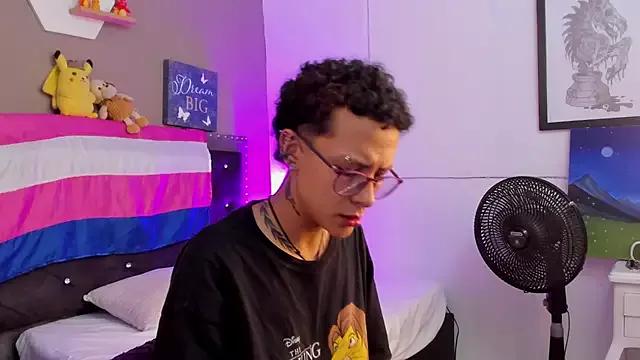 evan_smitt1 from StripChat is Freechat