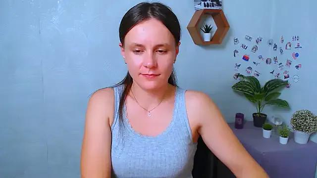 EvelinaMiss_ from StripChat is Freechat