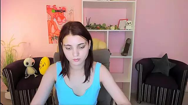evelyn_muse from StripChat is Freechat