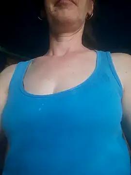 Fanny-MILf from StripChat