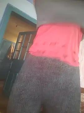 Fanny-MILf from StripChat