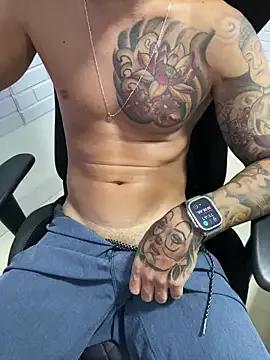 Photos of Felipeputo from StripChat is Freechat