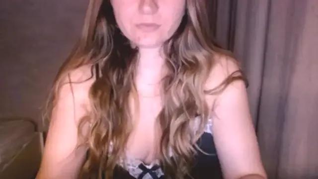 fiona_cute_2 from StripChat is Freechat
