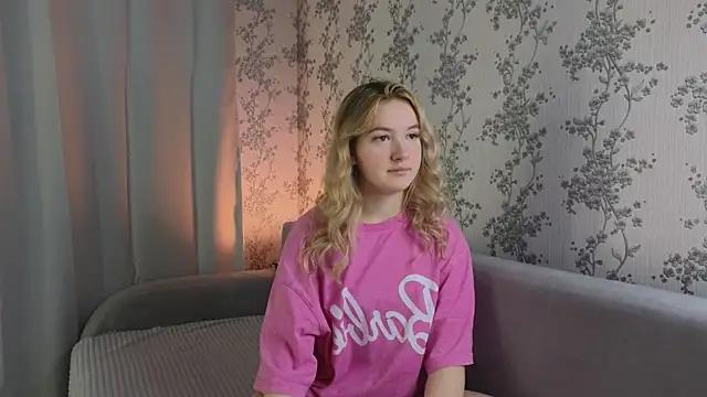 Teen sex cams free adult cams: check-out the satisfaction of conversing and c2c with our stunning models, who will teach you all about seduction and dreams with their smoking hot shapes.