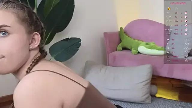 FlexiPixie from StripChat is Freechat
