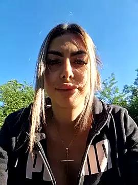 Flower_Pow3r from StripChat is Freechat