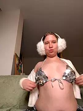 fluffy_bunnyxxx from StripChat is Freechat