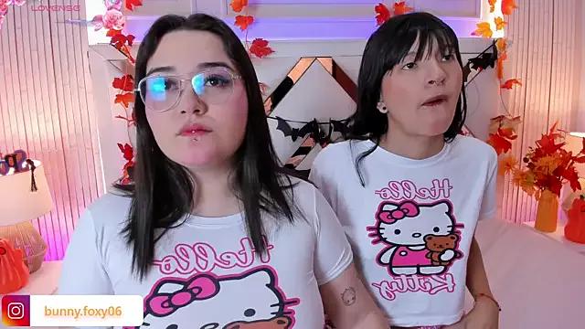 Teen sex cams free adult cams: check-out the satisfaction of conversing and c2c with our stunning models, who will teach you all about seduction and dreams with their smoking hot shapes.