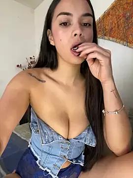 Teen sex cams free adult cams: check-out the satisfaction of conversing and c2c with our stunning models, who will teach you all about seduction and dreams with their smoking hot shapes.