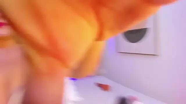 GabyParker_ from StripChat is Freechat