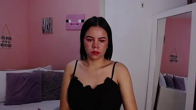 GalaYoung from StripChat is Freechat