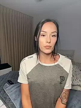 gardenxrose from StripChat is Freechat