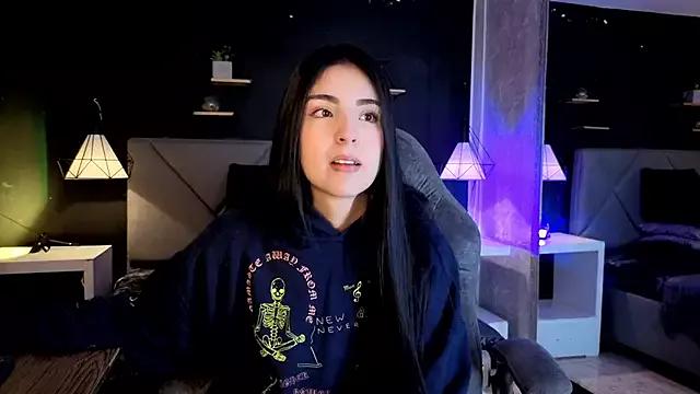 giapearl25 from StripChat is Freechat