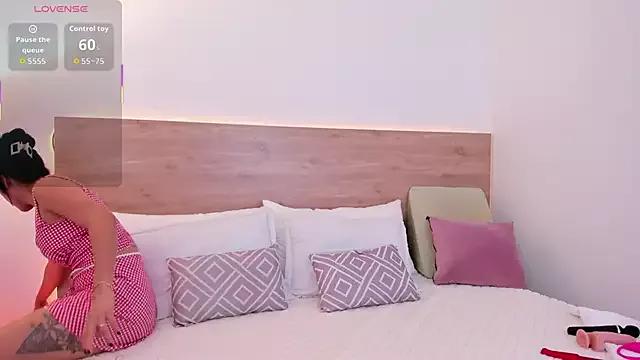 Teen sex cams free adult cams: check-out the satisfaction of conversing and c2c with our stunning models, who will teach you all about seduction and dreams with their smoking hot shapes.