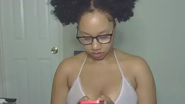 goddessdaisysky from StripChat is Freechat