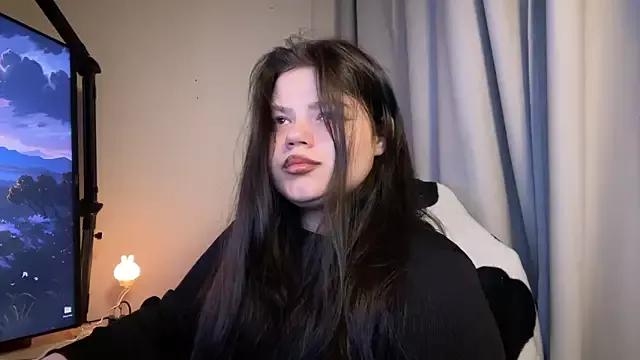 GoddessDarina from StripChat is Freechat