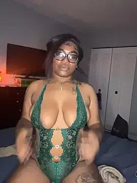 GoddessDestine from StripChat