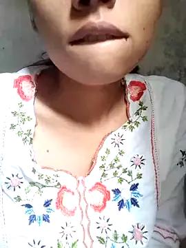 goldi_girl_ from StripChat is Freechat