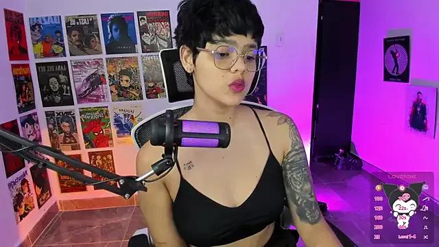 gooddess_isis from StripChat is Freechat