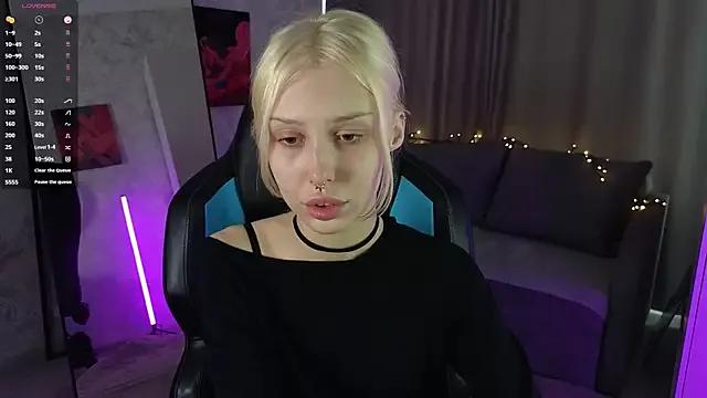 goth_tv from StripChat is Freechat