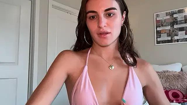 Teen sex cams free adult cams: check-out the satisfaction of conversing and c2c with our stunning models, who will teach you all about seduction and dreams with their smoking hot shapes.