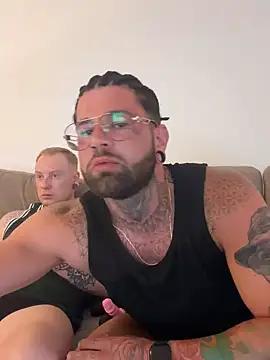 GustavoVegasAndRyderFox from StripChat is Freechat