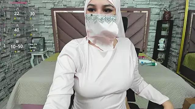 Hadarah_persa from StripChat is Freechat