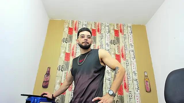 Hades_1906 from StripChat is Freechat