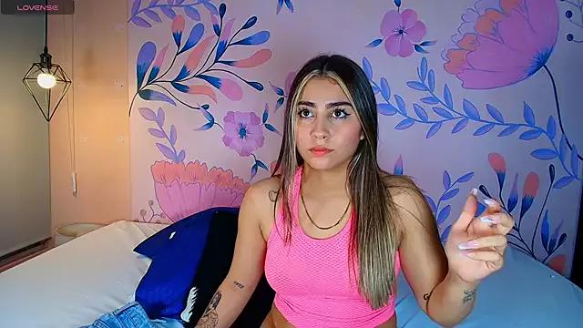 Teen sex cams free adult cams: check-out the satisfaction of conversing and c2c with our stunning models, who will teach you all about seduction and dreams with their smoking hot shapes.