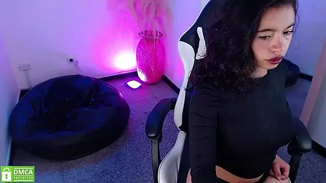 Teen sex cams free adult cams: check-out the satisfaction of conversing and c2c with our stunning models, who will teach you all about seduction and dreams with their smoking hot shapes.