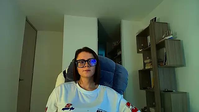 Teen sex cams free adult cams: check-out the satisfaction of conversing and c2c with our stunning models, who will teach you all about seduction and dreams with their smoking hot shapes.