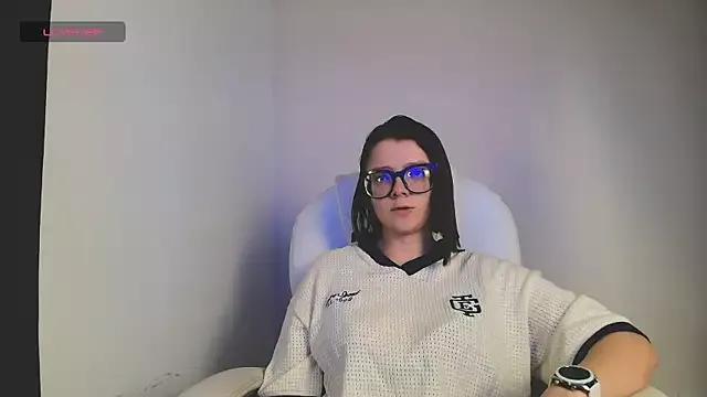 Teen sex cams free adult cams: check-out the satisfaction of conversing and c2c with our stunning models, who will teach you all about seduction and dreams with their smoking hot shapes.