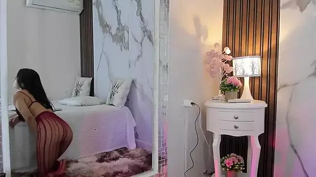 hannahill69 from StripChat is Freechat