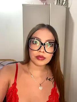 HannahRose_ from StripChat is Freechat
