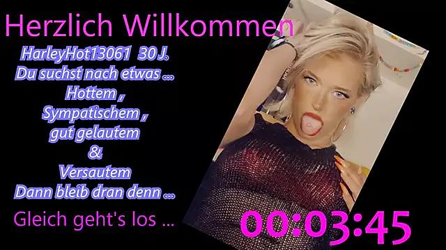 Photos of Harleyhot13061 from StripChat is Freechat