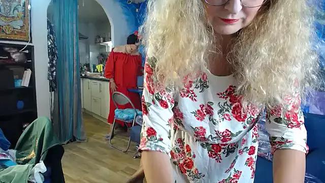 Helen1974 from StripChat is Freechat