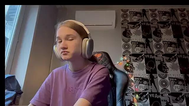 Photos of helgicuteness from StripChat is Private