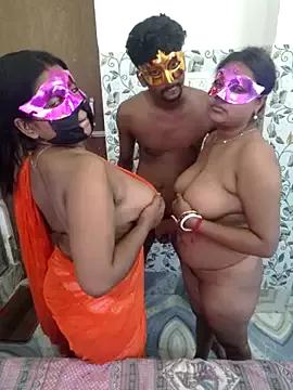Photos of Horney_couple_4 from StripChat is Freechat