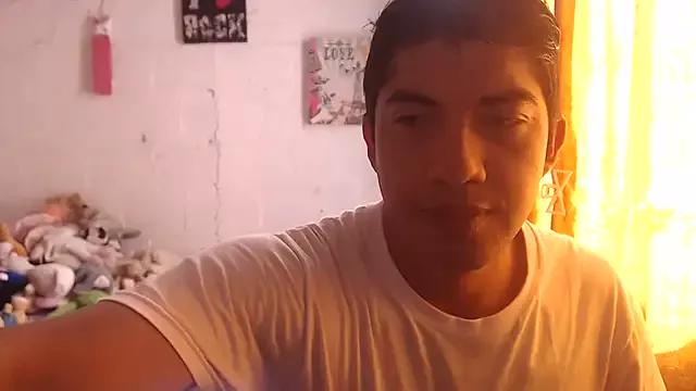 horny_fire_couple from StripChat is Freechat
